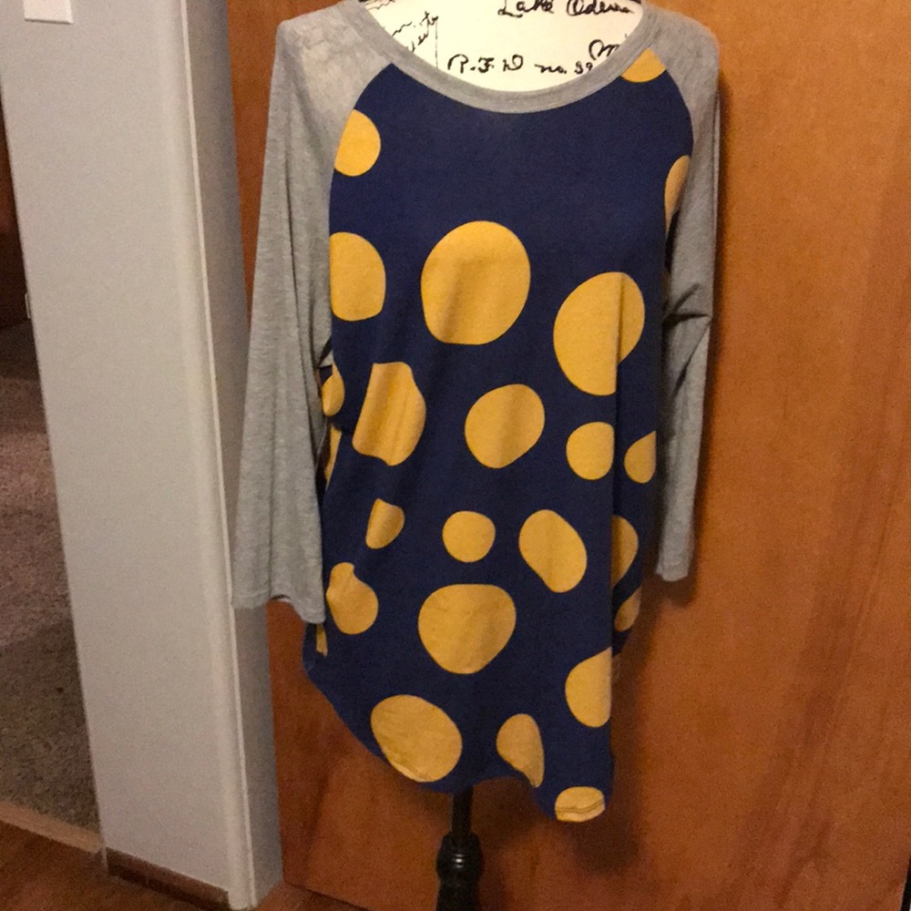 XL blue/grey with yellow polka dots lularoe randy